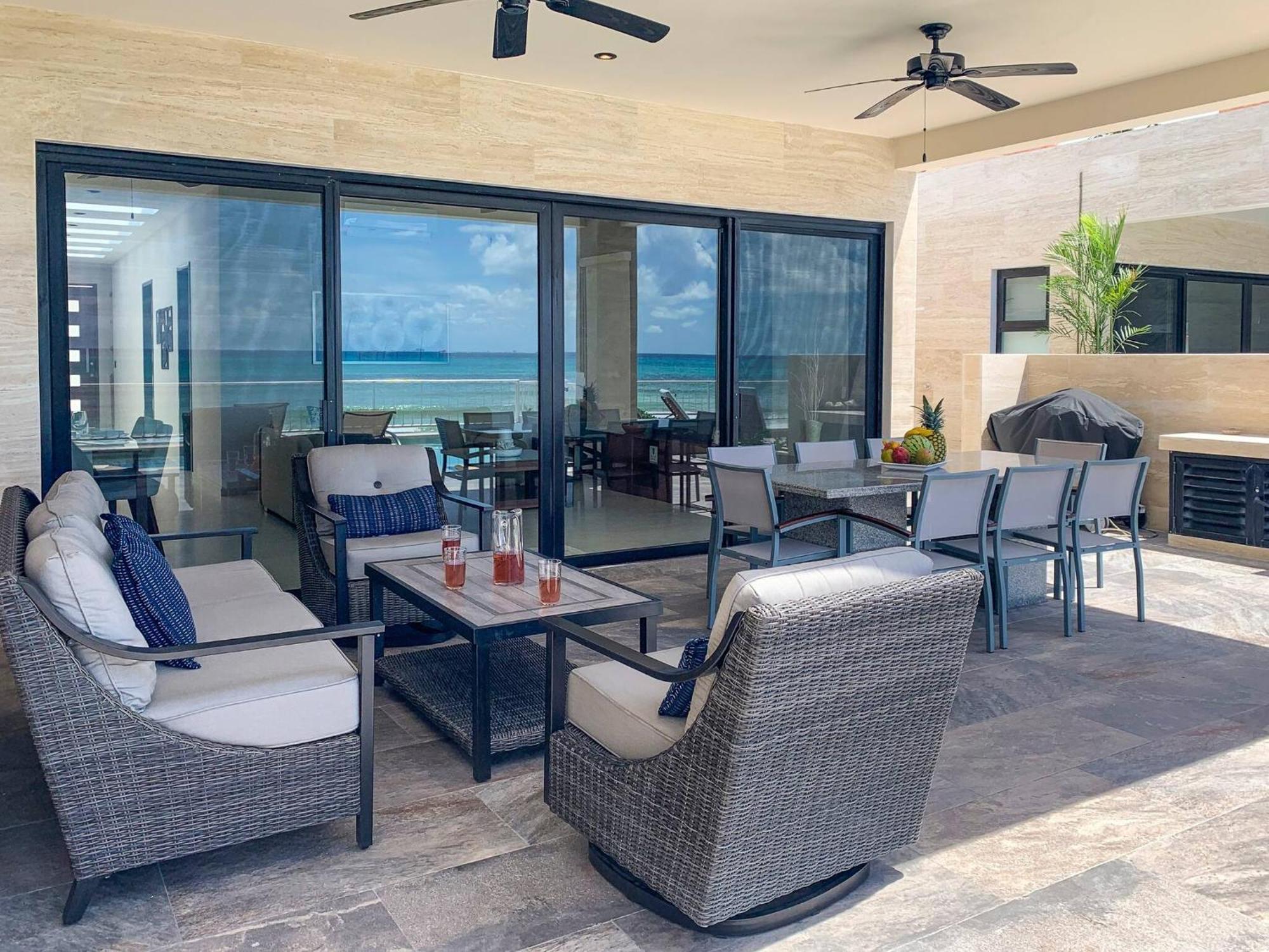 Seaside 4 Beds, Private Pool, Amazing Views Villa *