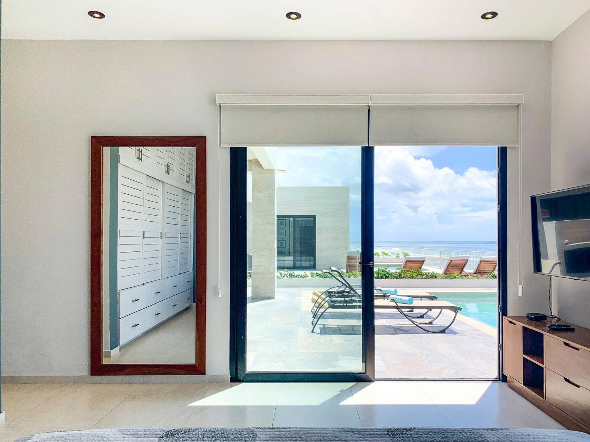Villa Seaside 4 Beds, Private Pool, Amazing Views Playa del Carmen
